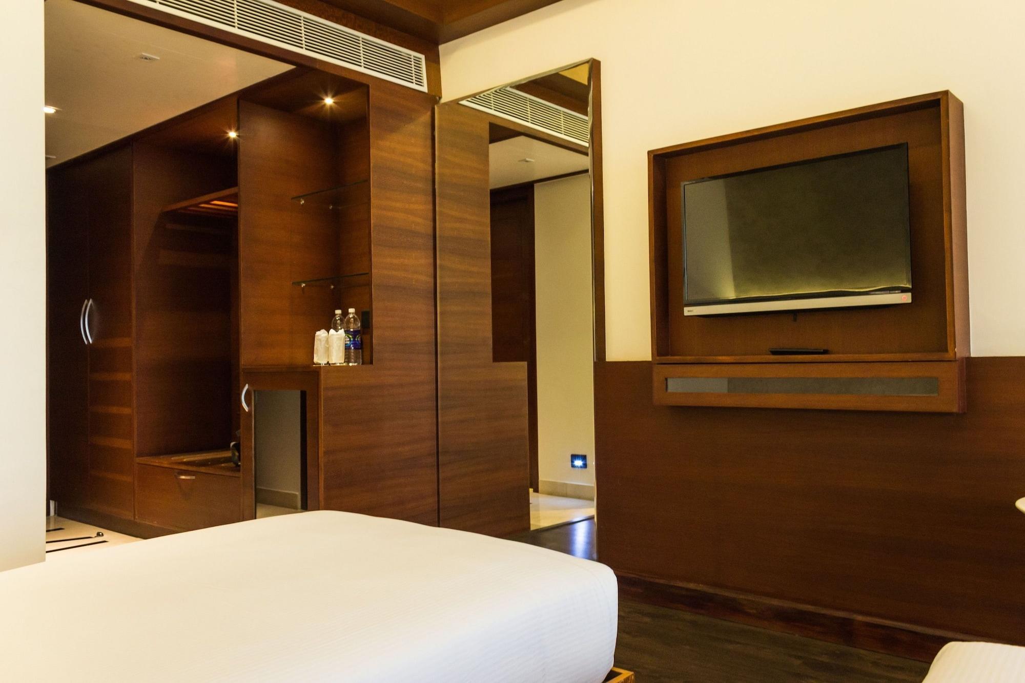 Diana Heights Luxury Hotel Nedumbassery Extérieur photo