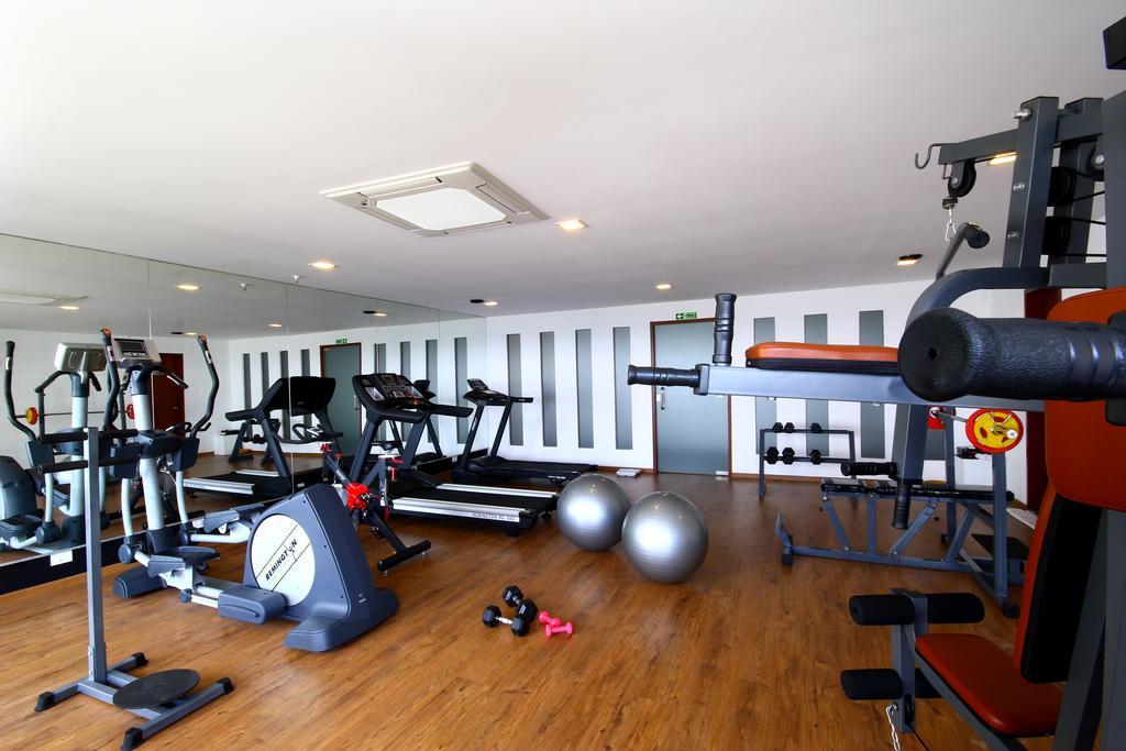 Diana Heights Luxury Hotel Nedumbassery Extérieur photo