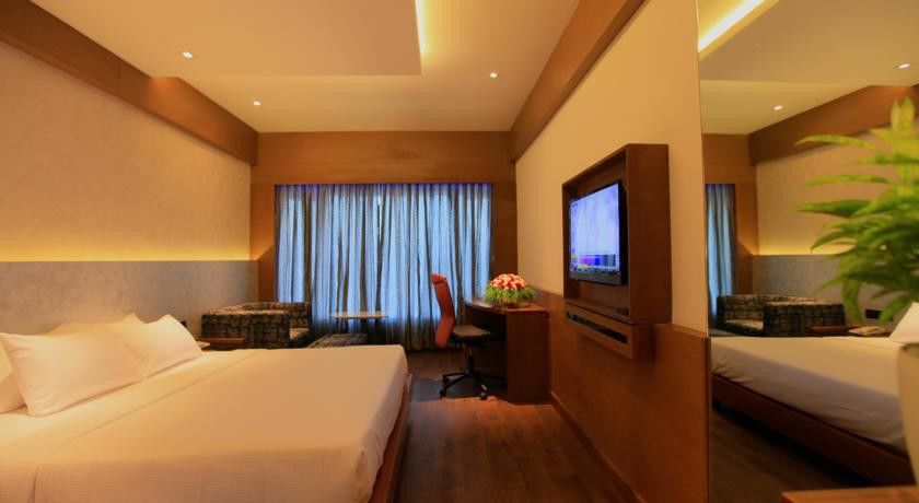 Diana Heights Luxury Hotel Nedumbassery Extérieur photo